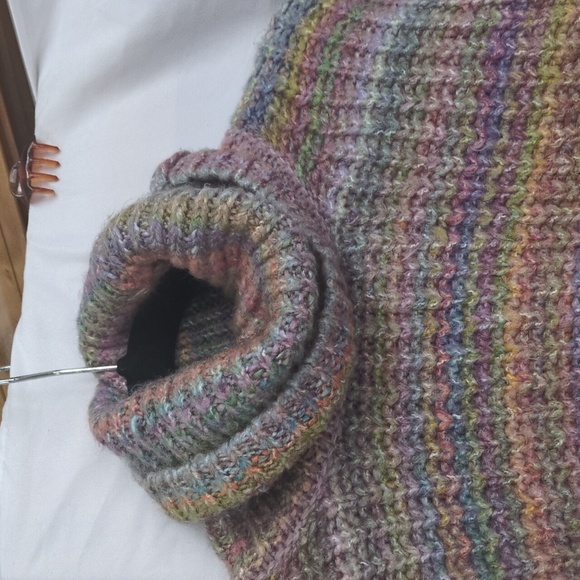 Topshop Pastel Knit Turtleneck Sweater - Picture 5 of 11